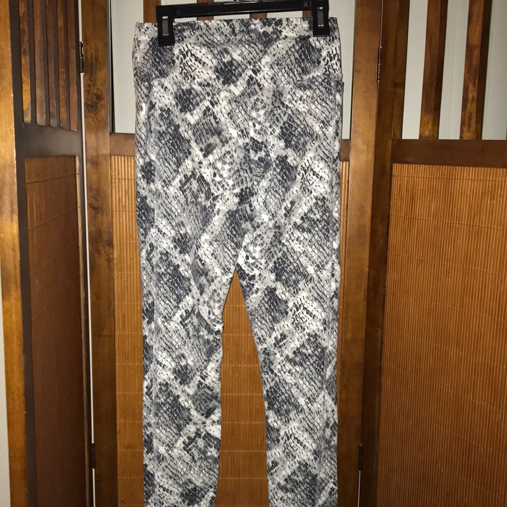 Victoria’s Secret Pants S‎